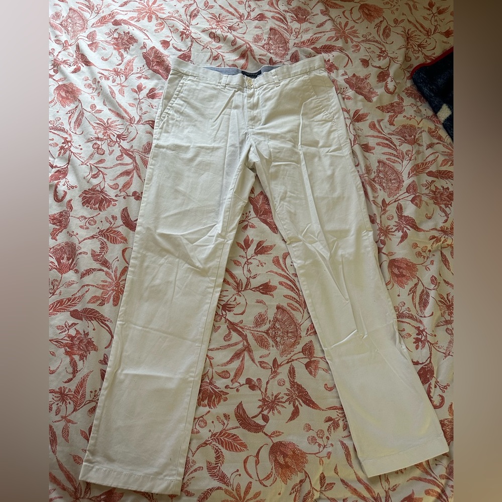 Tommy Hilfiger pants 33/32